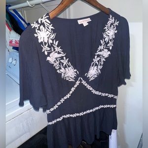 BLUE WOMENS KNOX ROSE SHIRT SIZE LARGE ( TARGET )